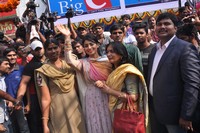 Shriya Launches Big C Showroom at Vizag
